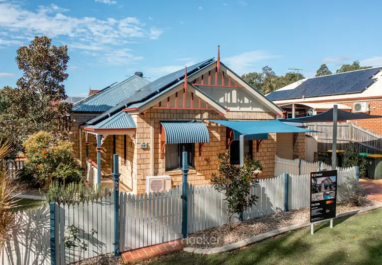 Second view of Homely house listing, 7 Mapleton Crescent, Forest Lake QLD 4078