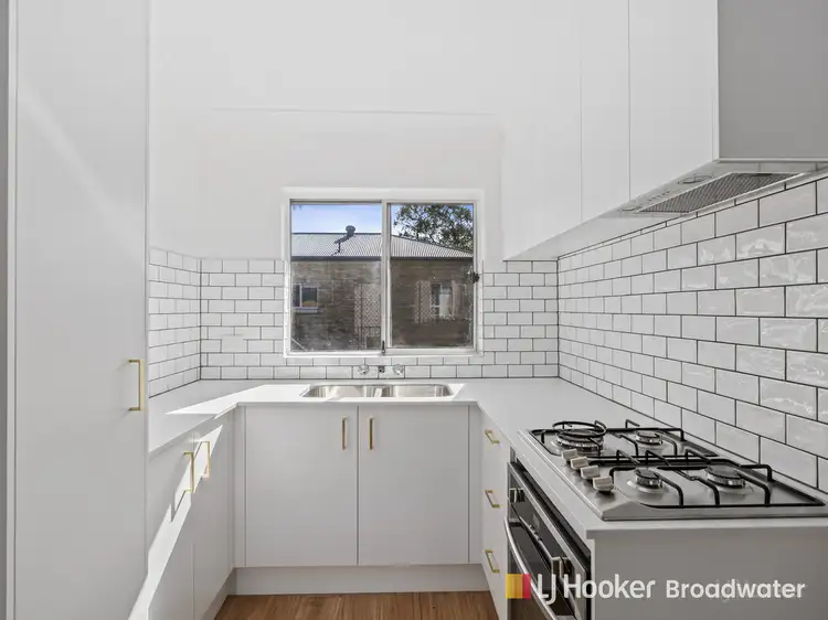 6/161 Muir Street, Labrador QLD 4215