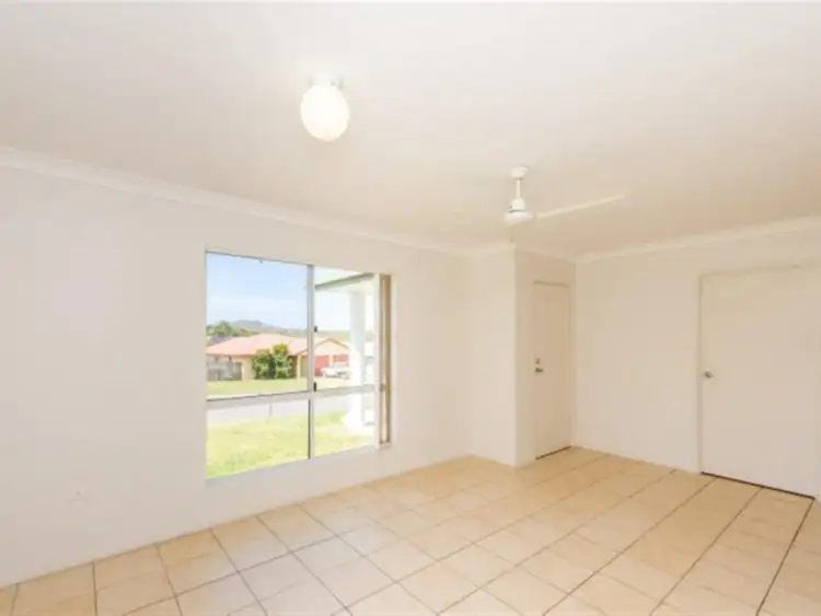 Fifth view of Homely house listing, 7 Saxonvale Court, New Auckland QLD 4680