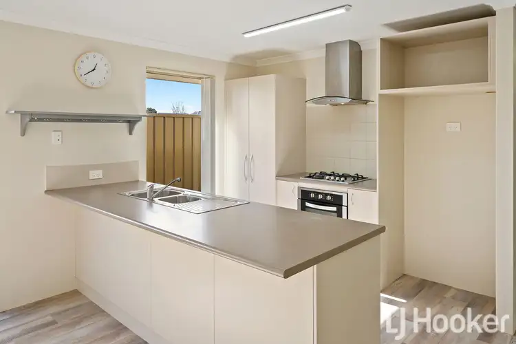Fourth view of Homely house listing, 5 Silvereye Street, Kealy WA 6280