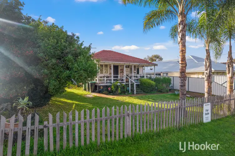 33 Evans Street, Collie WA 6225