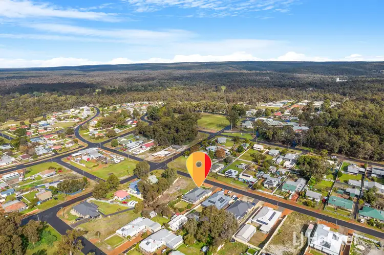 16 Irwin Street, Collie WA 6225