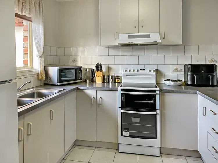 Fifth view of Homely house listing, 4 Connell Street, Swan Hill VIC 3585