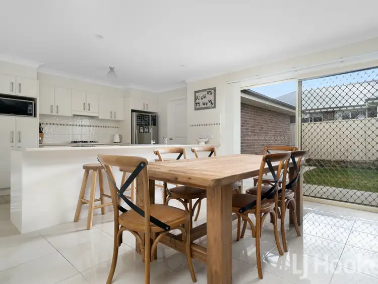 Fifth view of Homely house listing, 2 Redding Drive, Kelso NSW 2795