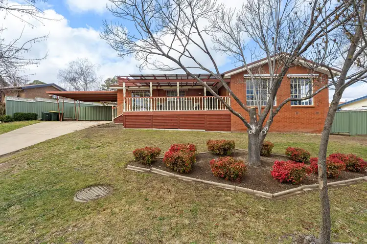 4 Langley Place, Kambah ACT 2902