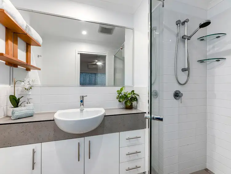 Sixth view of Homely unit listing, 2/21 Wolseley Street, Clayfield QLD 4011