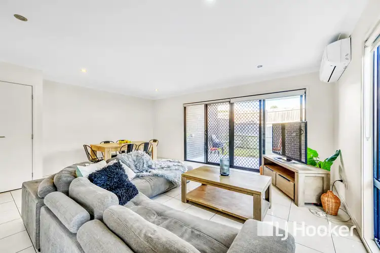 Sixth view of Homely semi-detached listing, 1 & 2/3 Folkes Close, Bellbird Park QLD 4300