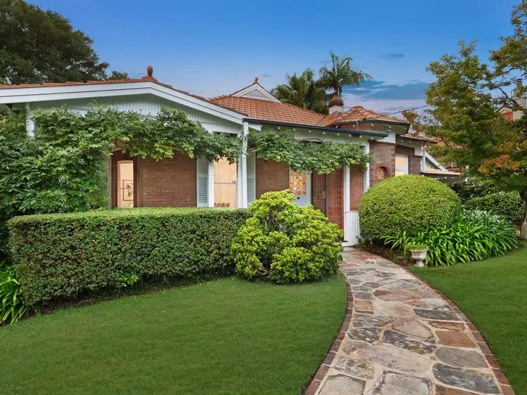 17 Lord Street, Roseville NSW 2069