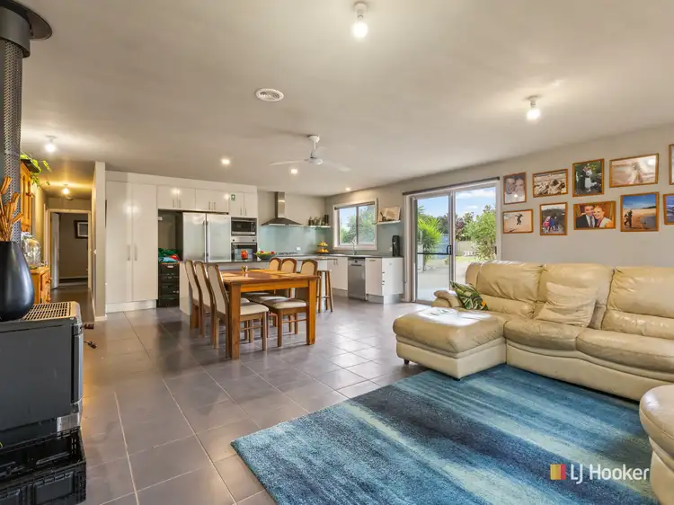 6 Blackfellows Lake Road, Kalaru NSW 2550