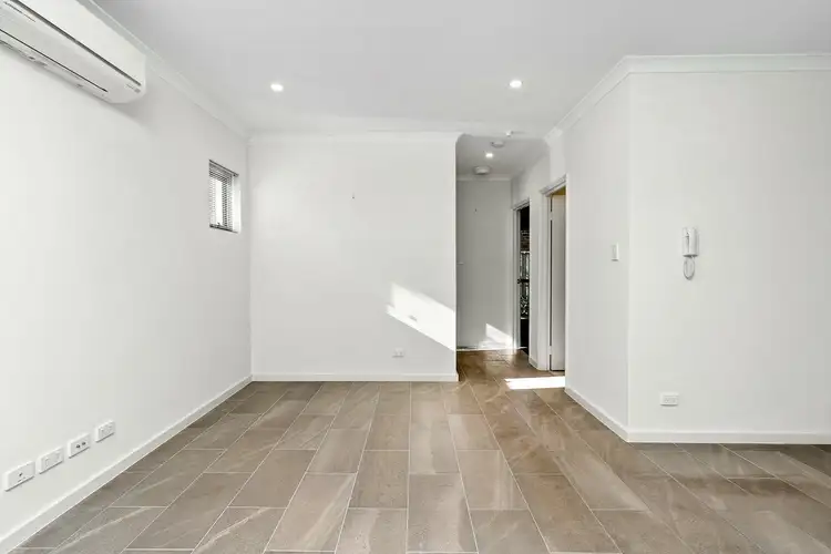 Seventh view of Homely house listing, 9/28 Clara Street, Gosnells WA 6110
