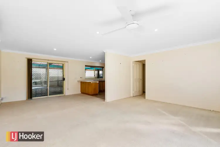 Fourth view of Homely unit listing, 4/16 Roadknight Street, Lakes Entrance VIC 3909