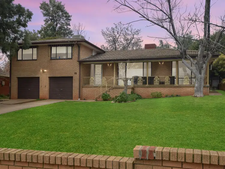26 Taylor Road, Young NSW 2594