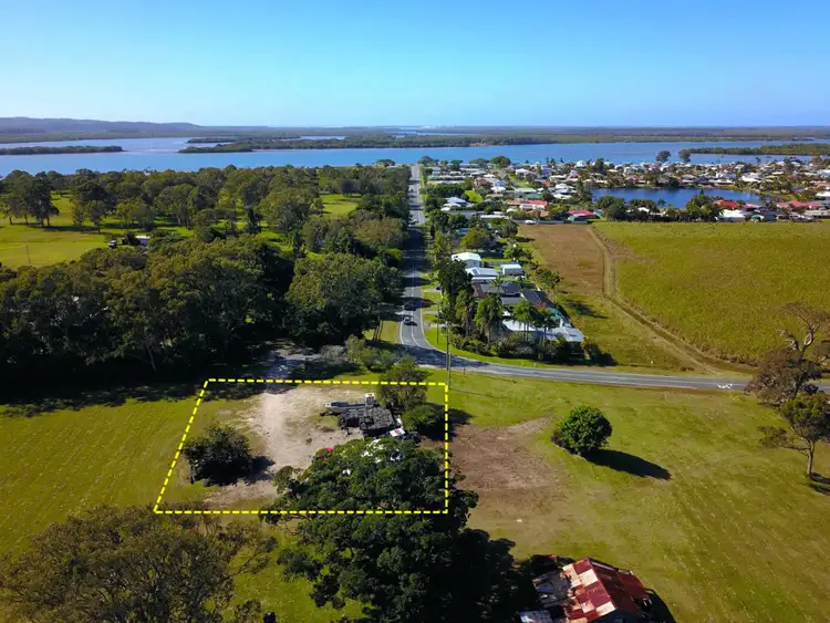 275 Cabbage Tree Point Road, Steiglitz QLD 4207
