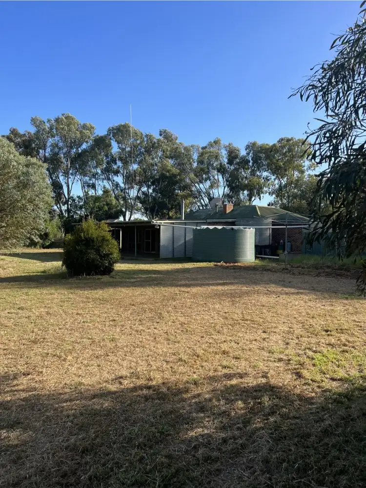 1082 Strathallyn Lane, Narromine NSW 2821