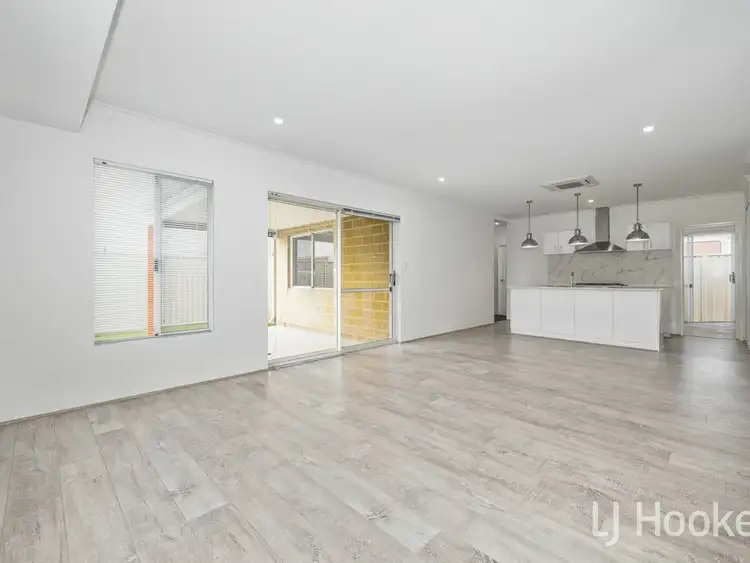 Fifth view of Homely house listing, 28 Barrelman Ctt, Alkimos WA 6038