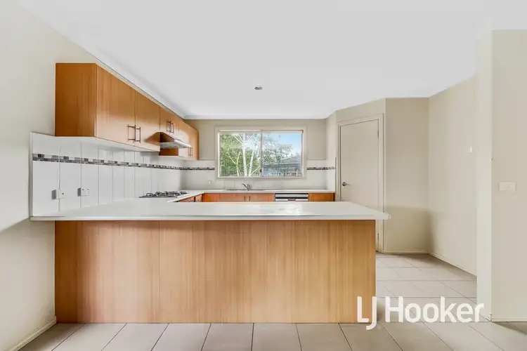 Fourth view of Homely house listing, 3 Mikasa Place, Pakenham VIC 3810