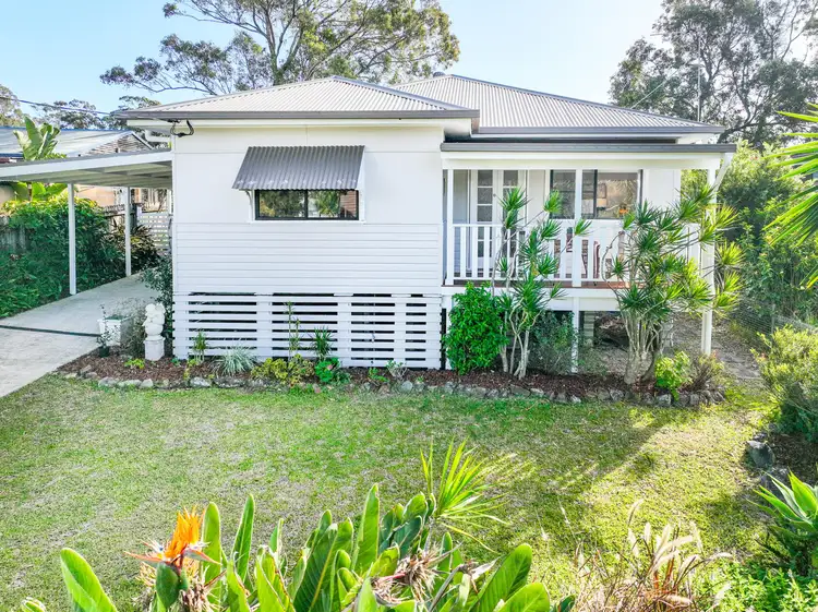 7 Pine Crescent, Sandy Beach NSW 2456