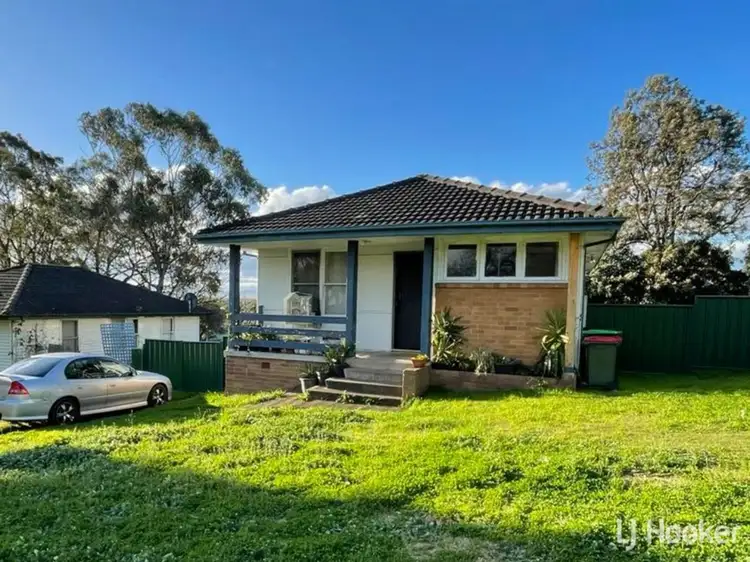 38 Anzac Parade, Muswellbrook NSW 2333