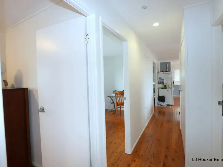 Seventh view of Homely house listing, 4 Dearden Place, Emerald QLD 4720