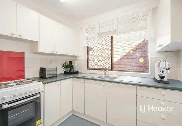 Sixth view of Homely unit listing, 31 Floreat Village, Desert Springs NT 870