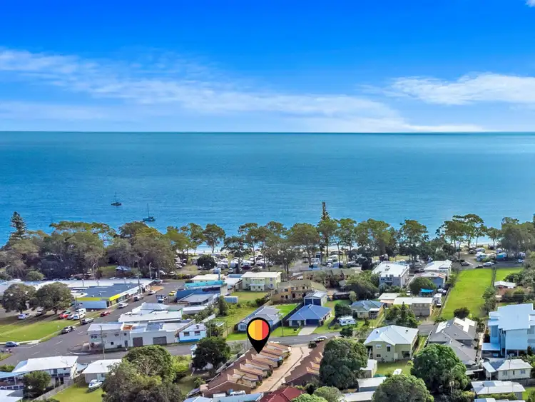 2/7-9 Cypress Street, Torquay QLD 4655