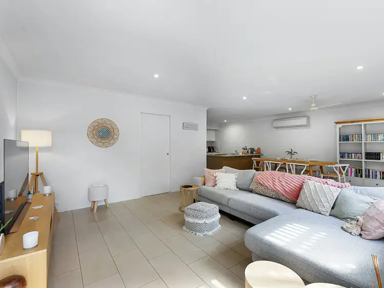 6 Kooyonga Place, Brookwater QLD 4300