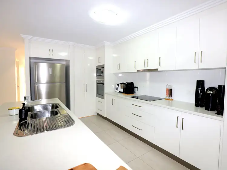 Fifth view of Homely semi-detached listing, 9 Sandown Street, Emerald QLD 4720