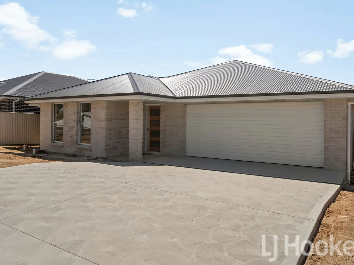 Main view of Homely house listing, 1/42 Basalt Way, Kelso NSW 2795