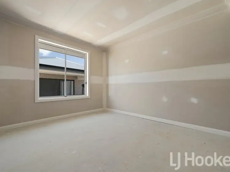 Seventh view of Homely house listing, 1/42 Basalt Way, Kelso NSW 2795