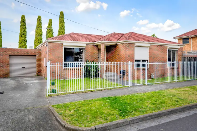 16 Ash Street, Preston VIC 3072