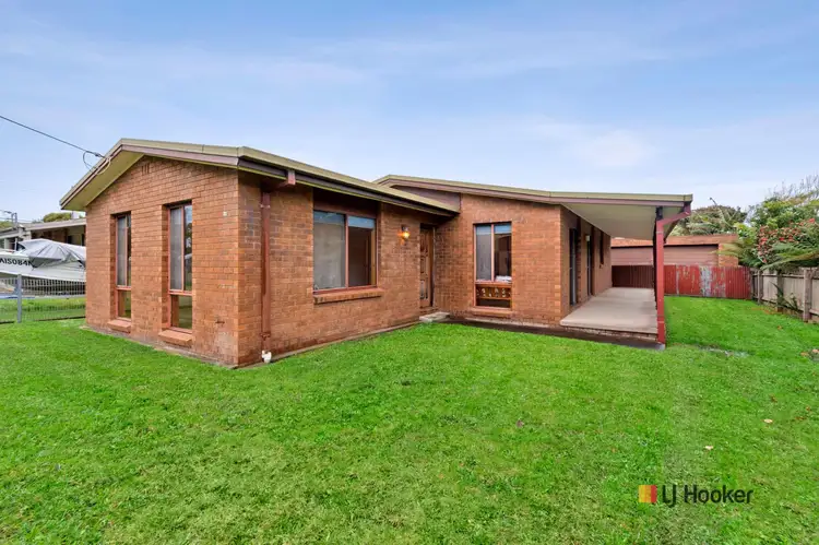 21 Kingston Place, Tomakin NSW 2537