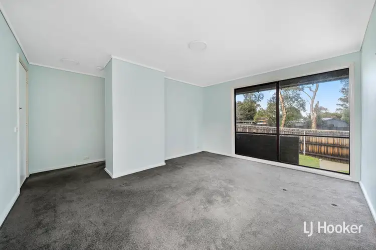 Fourth view of Homely house listing, 7 Emmott Place, Charnwood ACT 2615