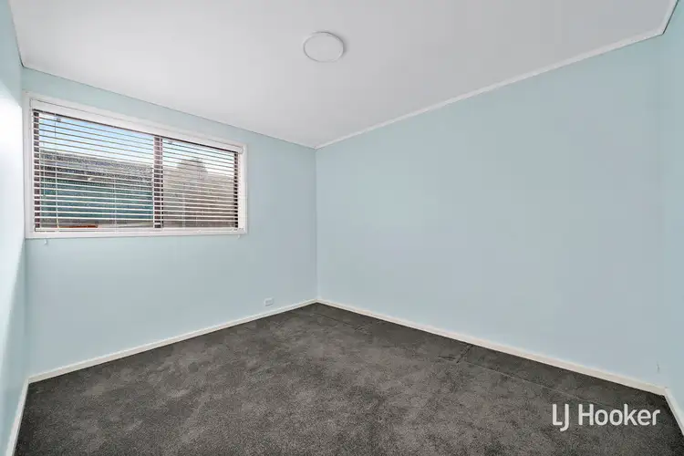 Sixth view of Homely house listing, 7 Emmott Place, Charnwood ACT 2615