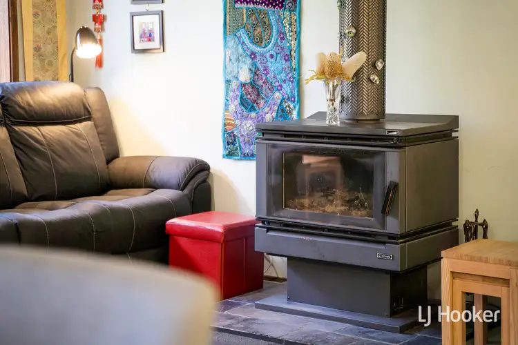 Fourth view of Homely house listing, 10 Gibbs Place, Kambah ACT 2902