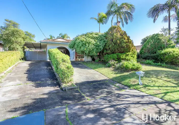 60 Glyndebourne Avenue, Thornlie WA 6108