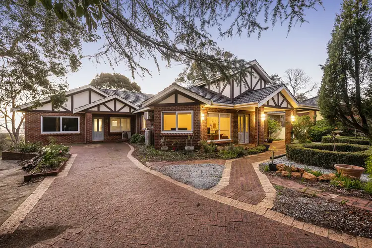 33 George Road, Lesmurdie WA 6076