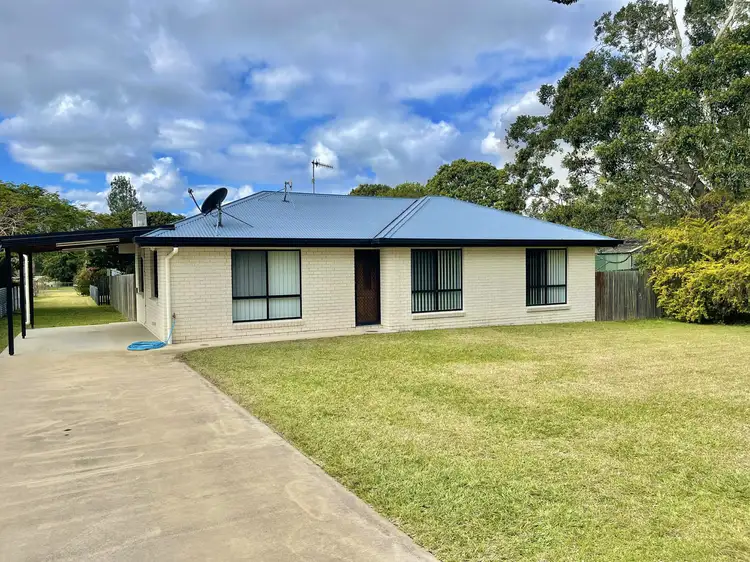 15a Martin Street, Bororen QLD 4678