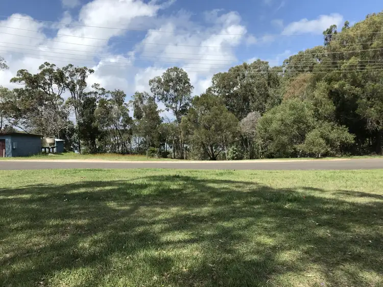 67 Francis Road, Macleay Island QLD 4184