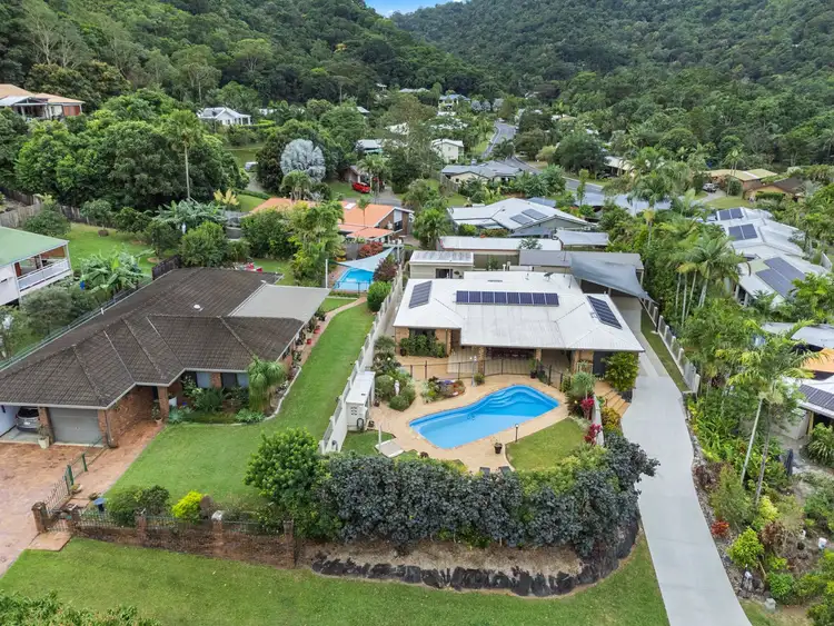 Third view of Homely house listing, 6 Hook Close, Brinsmead QLD 4870