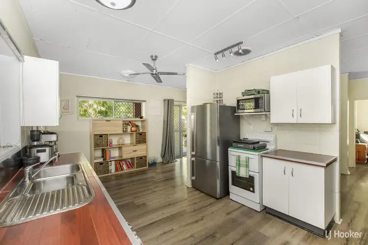Third view of Homely semi-detached listing, 201 Fulham Road, Gulliver QLD 4812