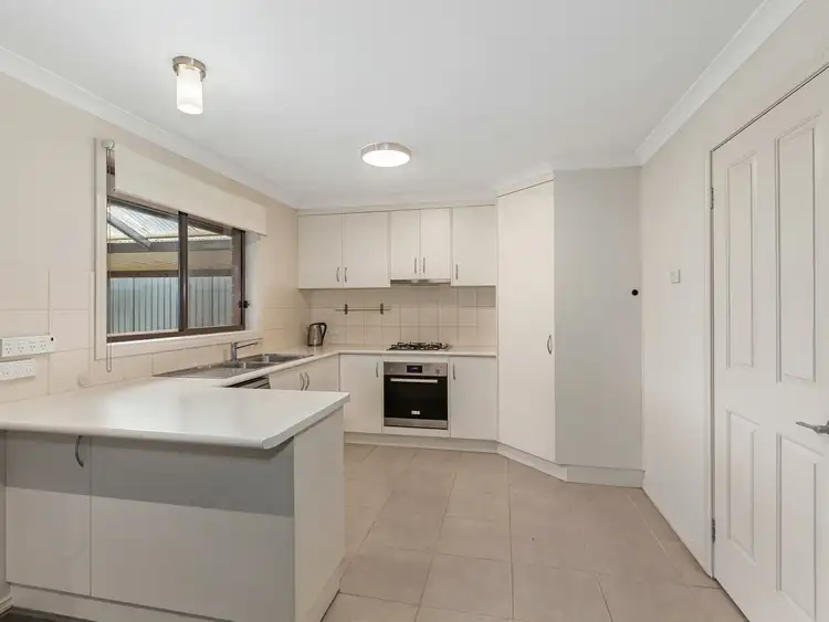 Fifth view of Homely house listing, 6 Grange Drive, Broadford VIC 3658