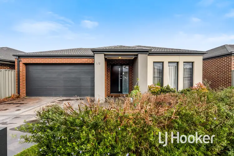 Main view of Homely house listing, 19 Boonwurrung Street, Cranbourne East VIC 3977