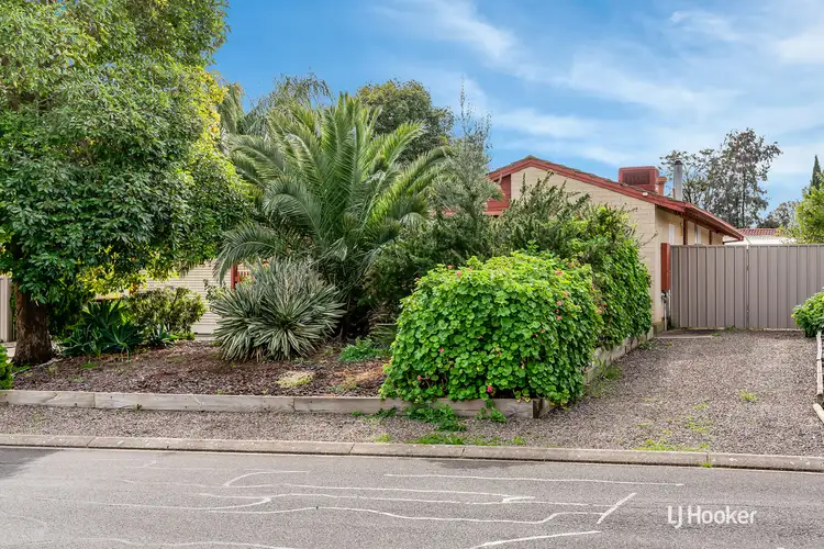 Second view of Homely house listing, 15 Conmurra Court, Craigmore SA 5114