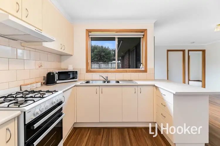 Third view of Homely house listing, 6 Capri Court, Pakenham VIC 3810