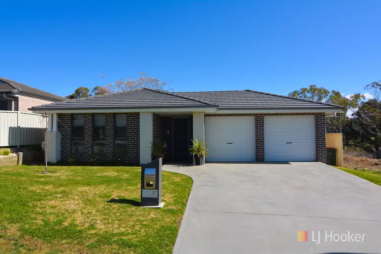 17 Henning Crescent, Wallerawang NSW 2845
