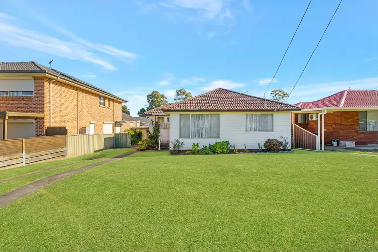 12 Grenada Street, Fairfield West NSW 2165