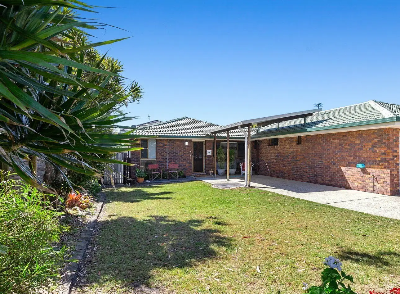 Main view of Homely semi-detached listing, 2/8 Surf Street, Kingscliff NSW 2487