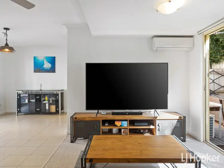 Sixth view of Homely unit listing, 2/36 Silvyn Street, Redcliffe QLD 4020