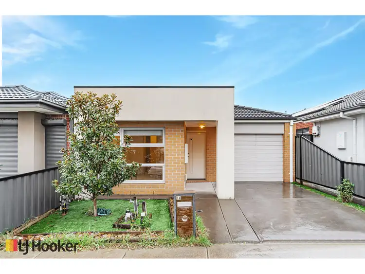 Second view of Homely house listing, 16 Natural Drive, Craigieburn VIC 3064