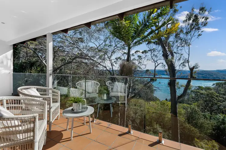 6 Joanne Place